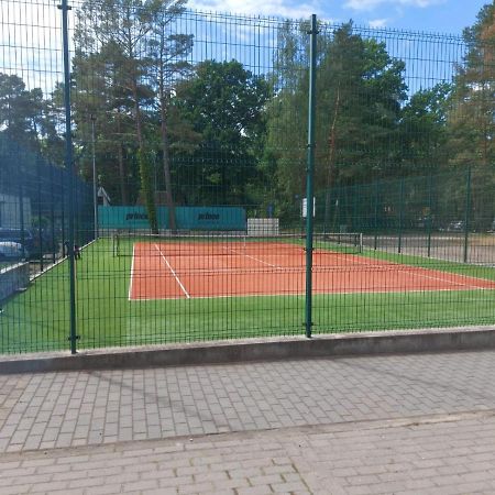 Apartamenty Z Tarasami "Mietowy Spokoj 15" "Romantyczna Szarosc 16" "Niebieska Elegancja 17" Maksymalnie Dla 6 Osob Pobierowo Exteriör bild