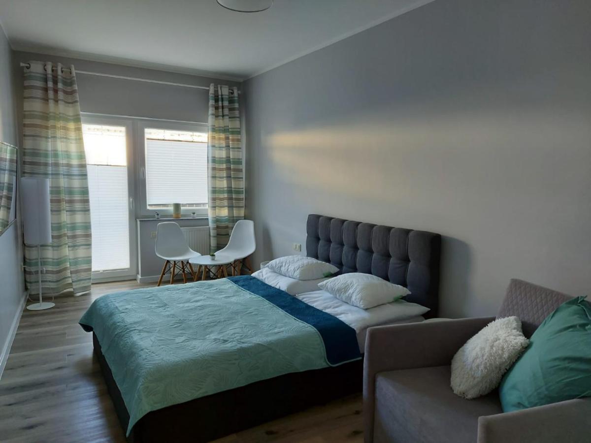 Apartamenty Z Tarasami "Mietowy Spokoj 15" "Romantyczna Szarosc 16" "Niebieska Elegancja 17" Maksymalnie Dla 6 Osob Pobierowo Exteriör bild