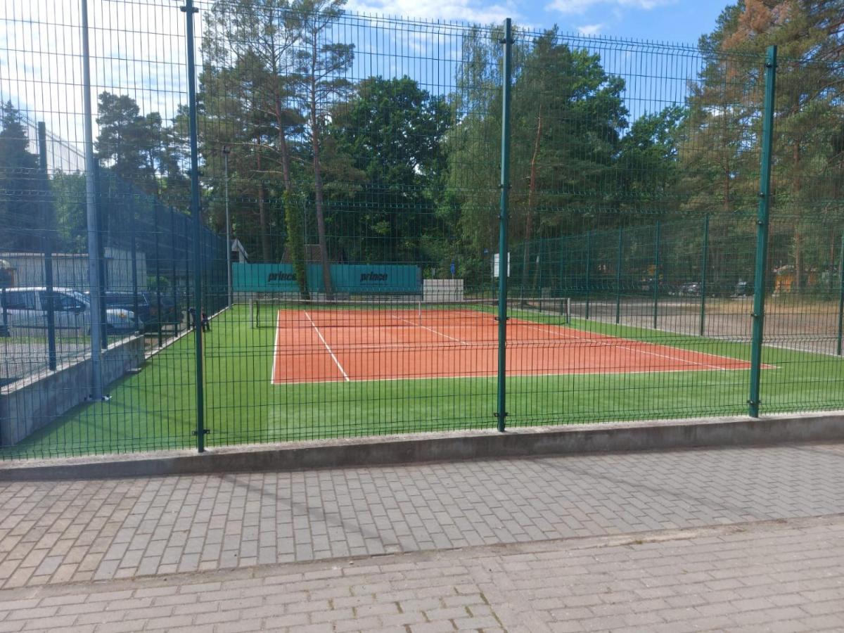 Apartamenty Z Tarasami "Mietowy Spokoj 15" "Romantyczna Szarosc 16" "Niebieska Elegancja 17" Maksymalnie Dla 6 Osob Pobierowo Exteriör bild