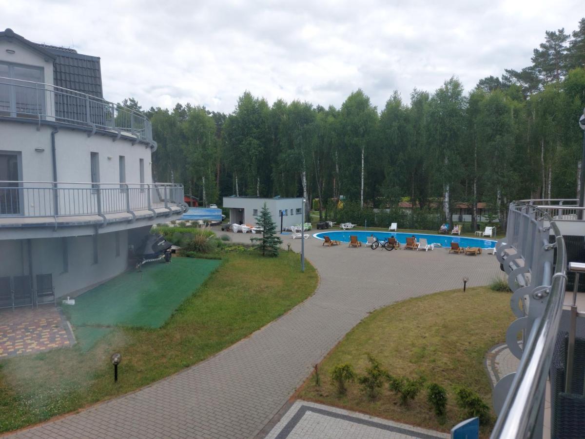 Apartamenty Z Tarasami "Mietowy Spokoj 15" "Romantyczna Szarosc 16" "Niebieska Elegancja 17" Maksymalnie Dla 6 Osob Pobierowo Exteriör bild